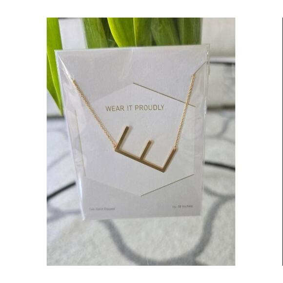 Wishbonne 14K Gold Dipped Initial E Necklace New - Picture 1 of 3